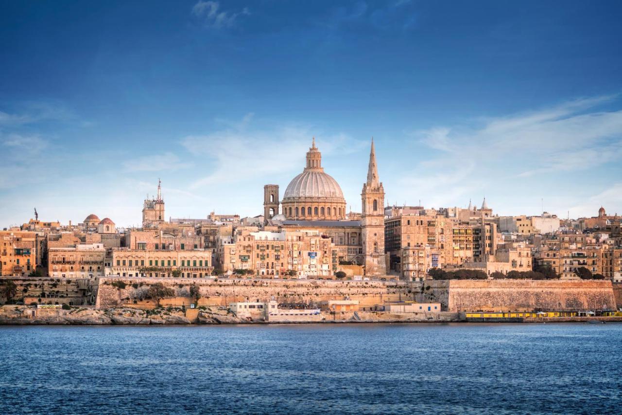 Central Rooms - Near Valletta & Sliema - Best Bus Lines Hamrun Kültér fotó